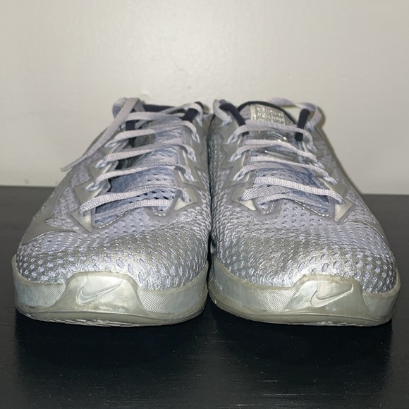 Nike Metcon 6 PRM Metallic Silver Shoe Sz 8.5 - Picture 4 of 10